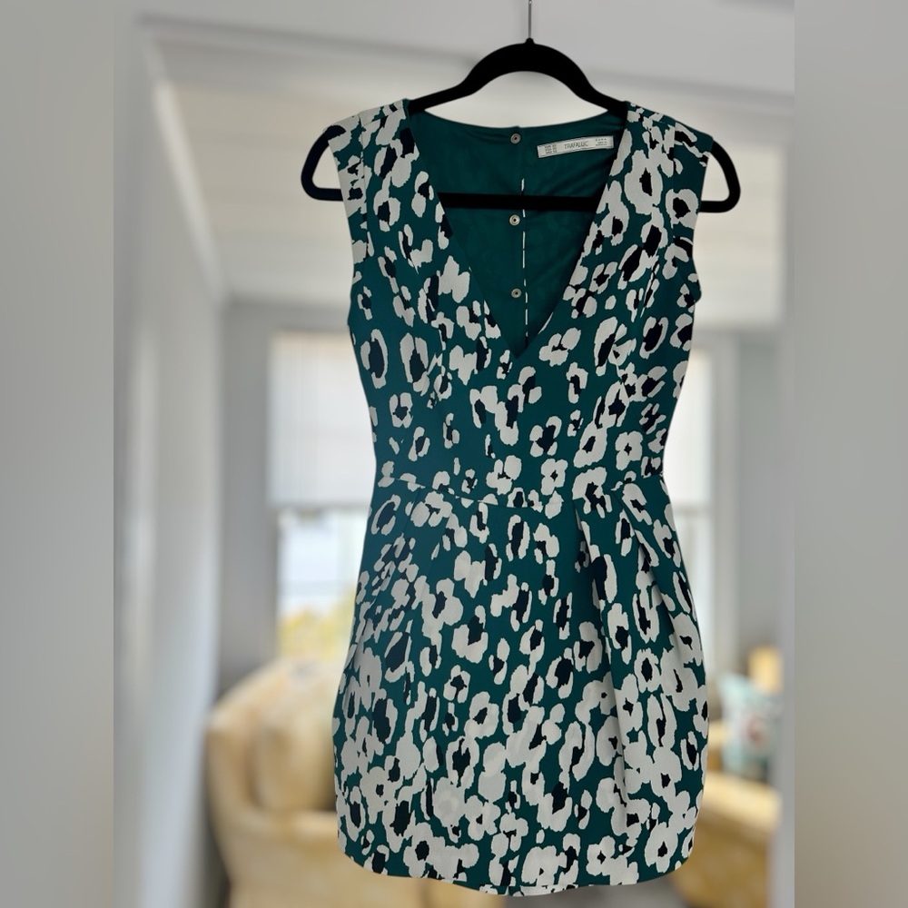 Zara Teal and White Leopard Print V-Neck Sleeveless romper